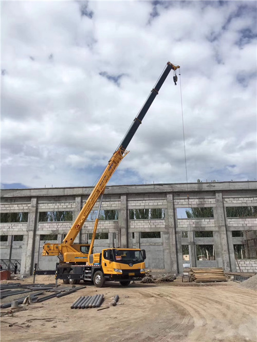 封丘县吊装作业前会做设备检查吗？安全保障措施有哪些？