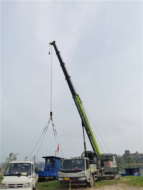 封丘县桥梁建设吊装案例